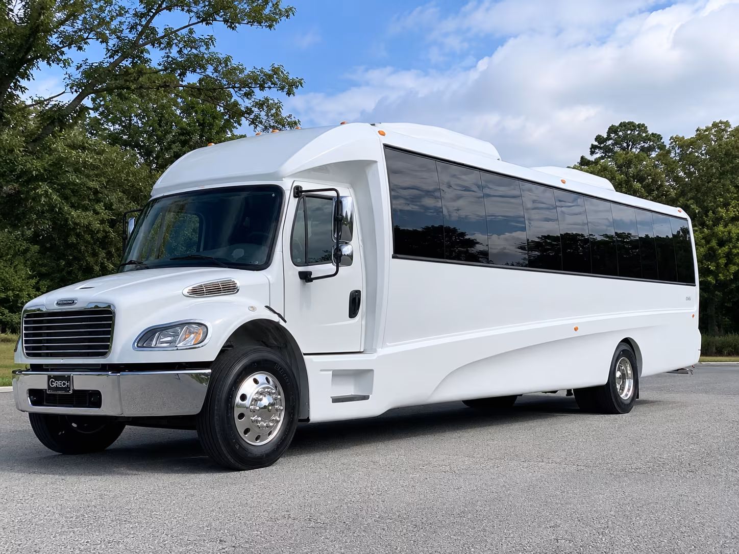 atlanta area concert venues roswell party bus rental