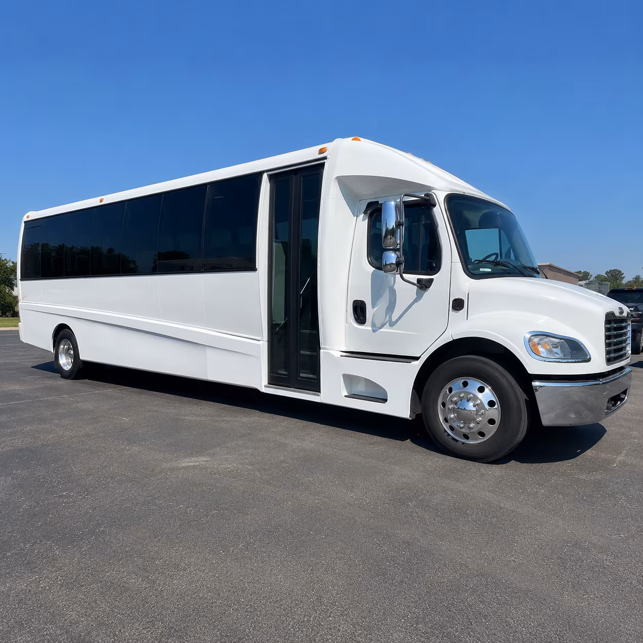 field trip buses for chattahoochee nature center and local roswell destinations