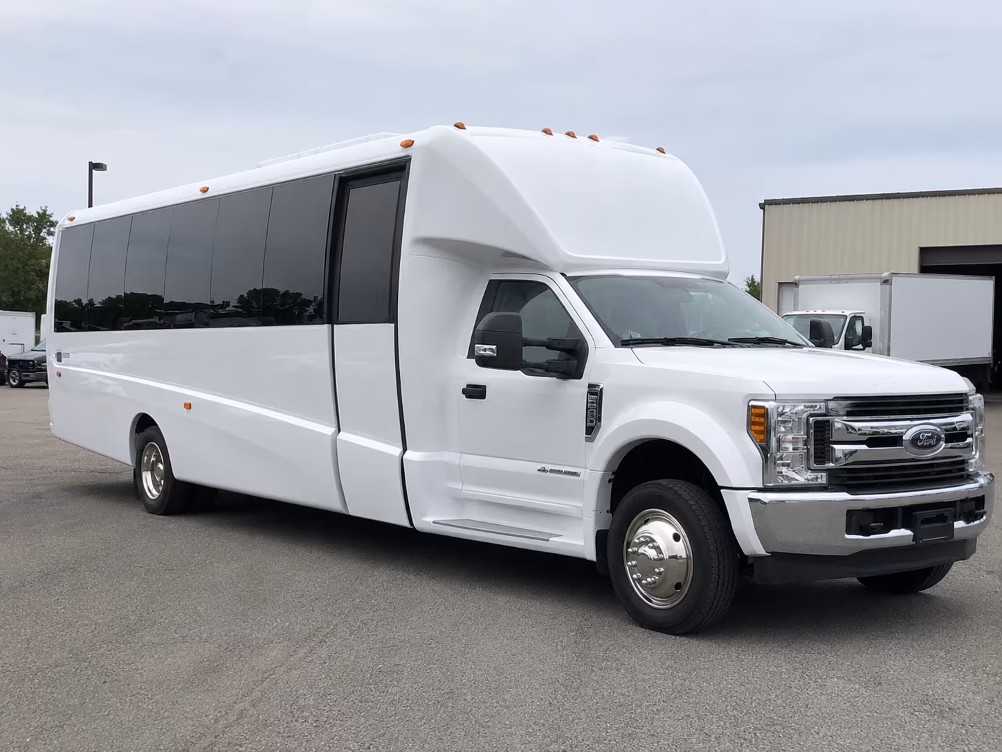 find the perfect transportation for your next prom 4