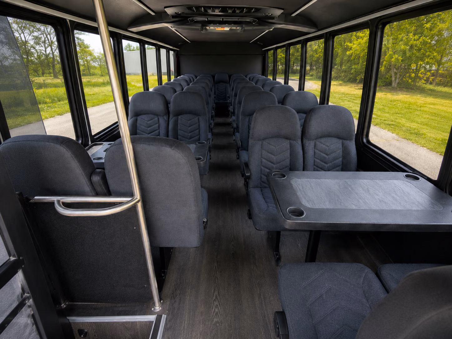 roswell 15 passenger minibus inside