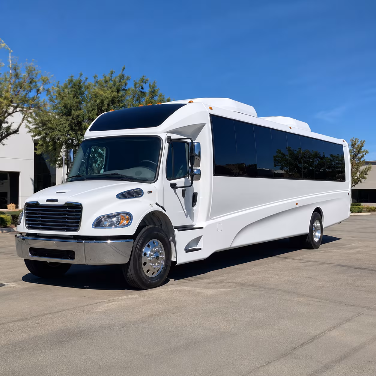 roswell 28 passenger minibus