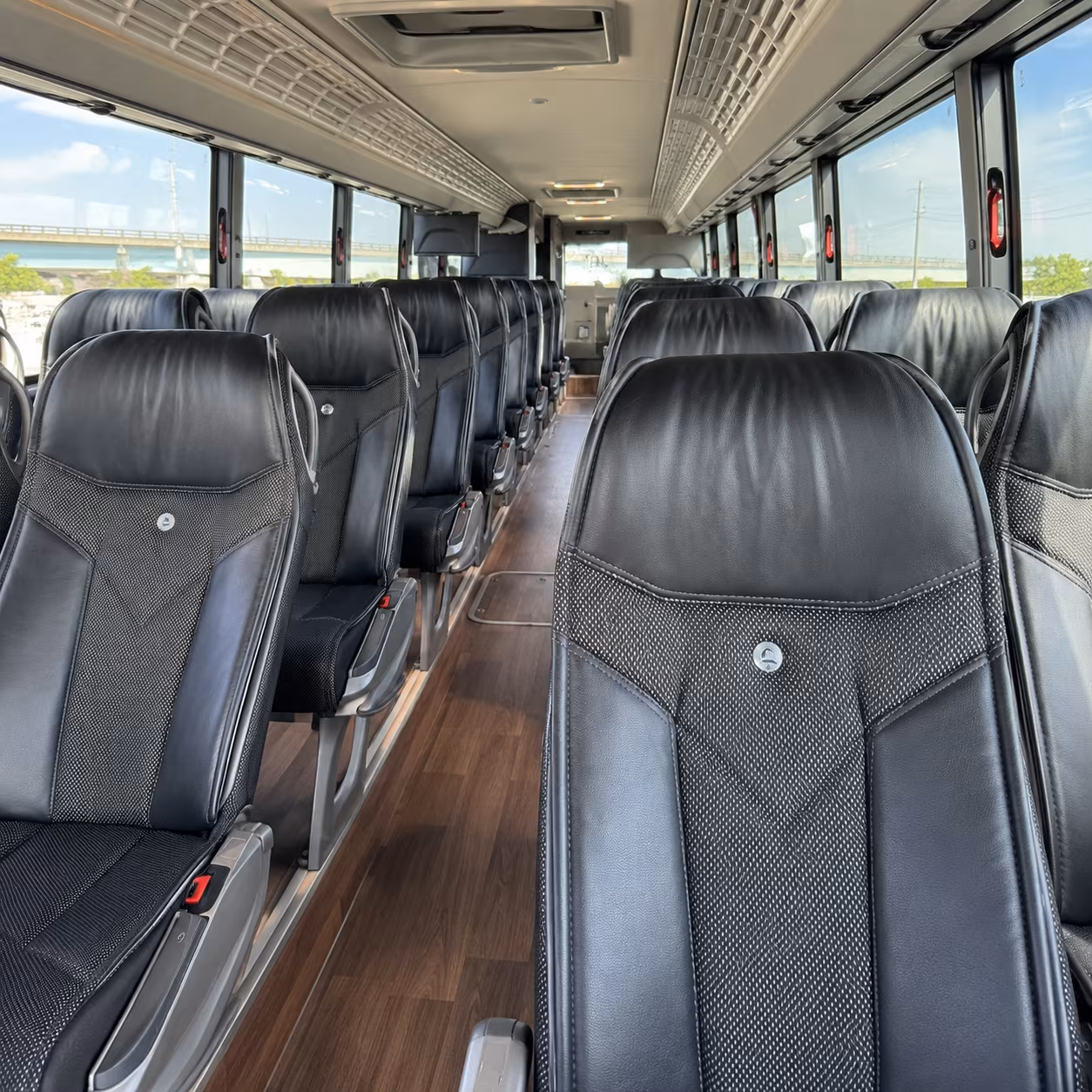 roswell charter bus rentals for long distance trips to atlanta s major venues