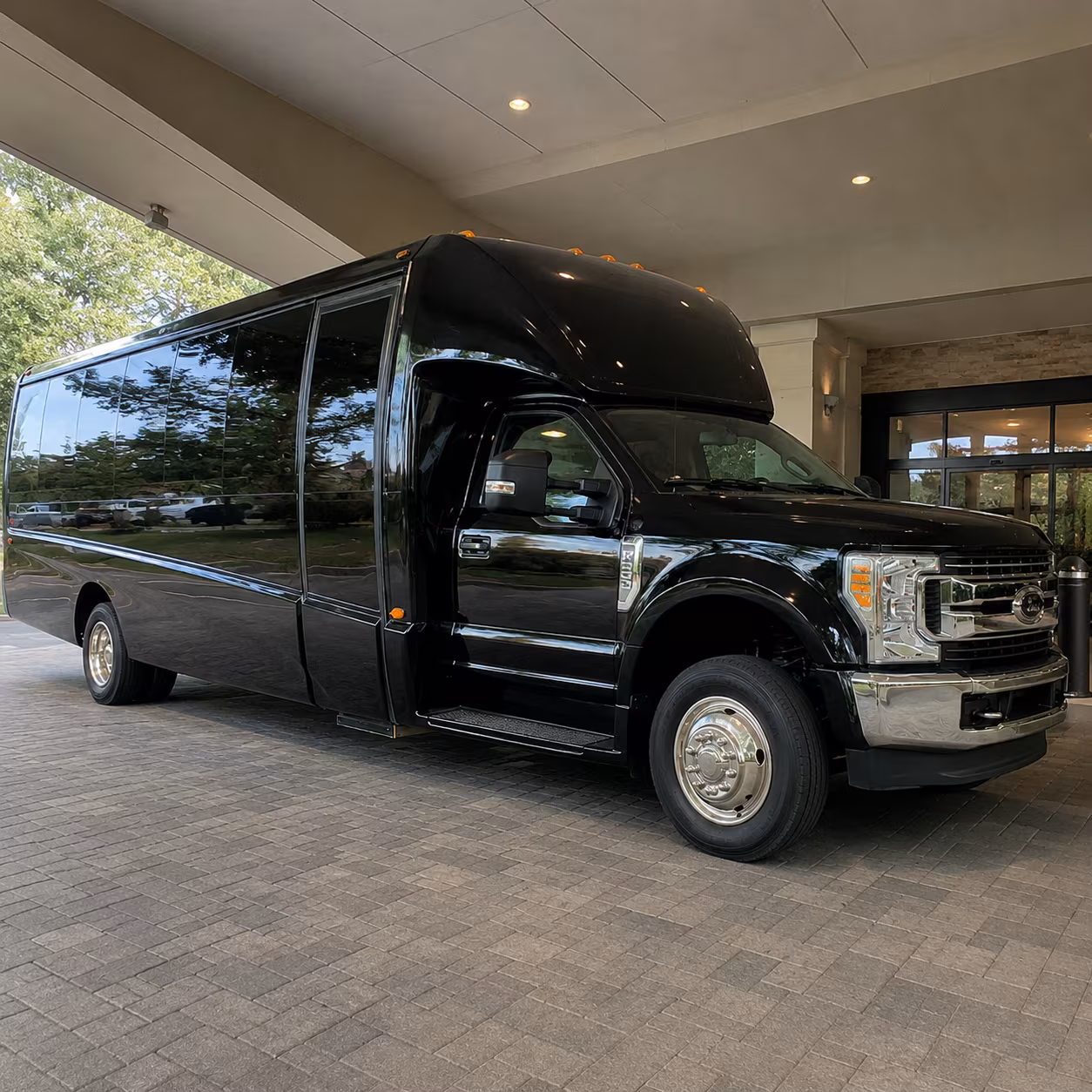 shuttle buses for wedding guests between roswell hotels and venues