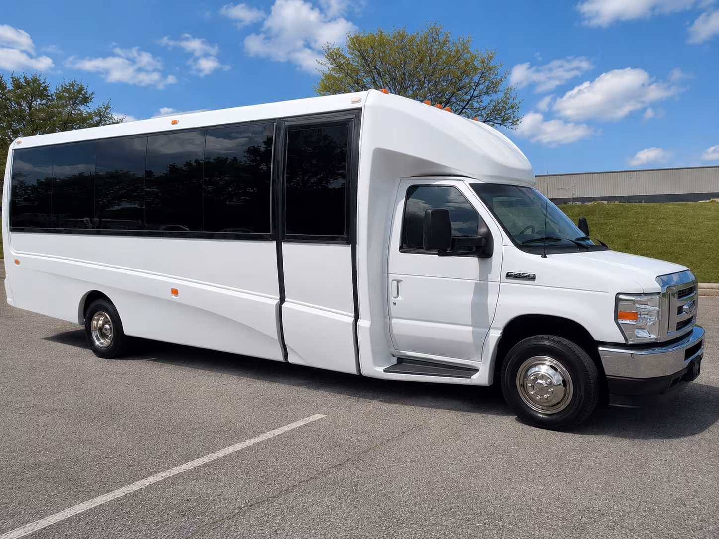 wedding and rehearsal dinner shuttle buses in roswell